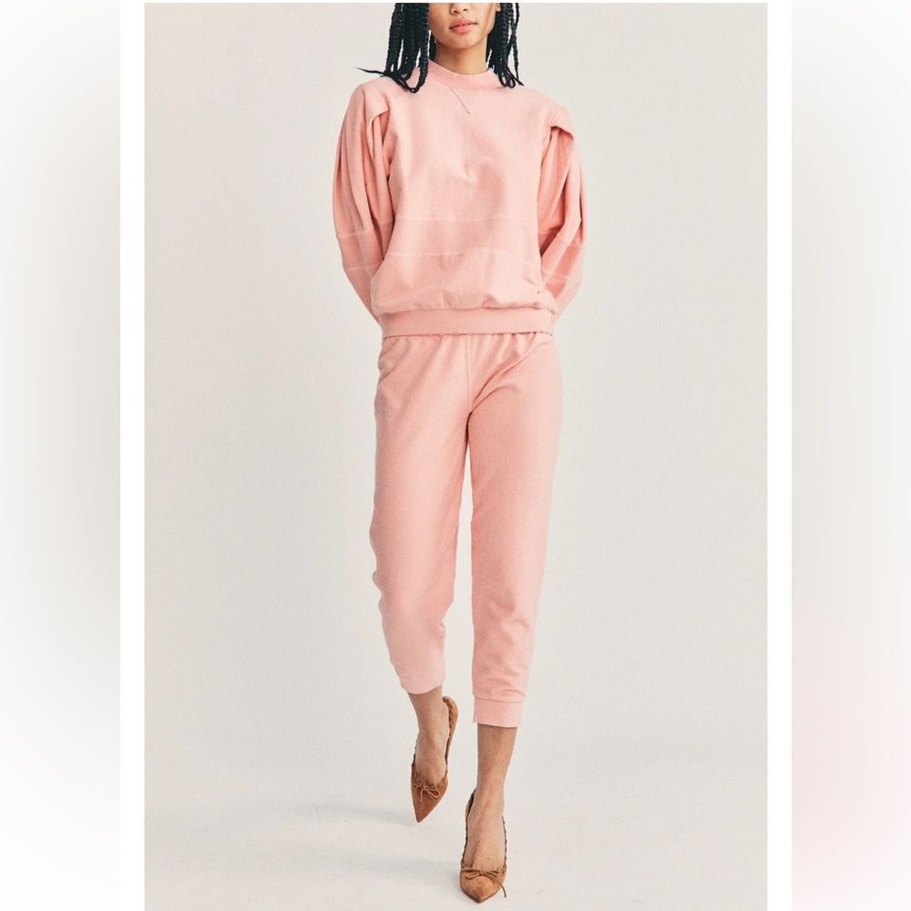 Amita Pant, Tuscany Pink